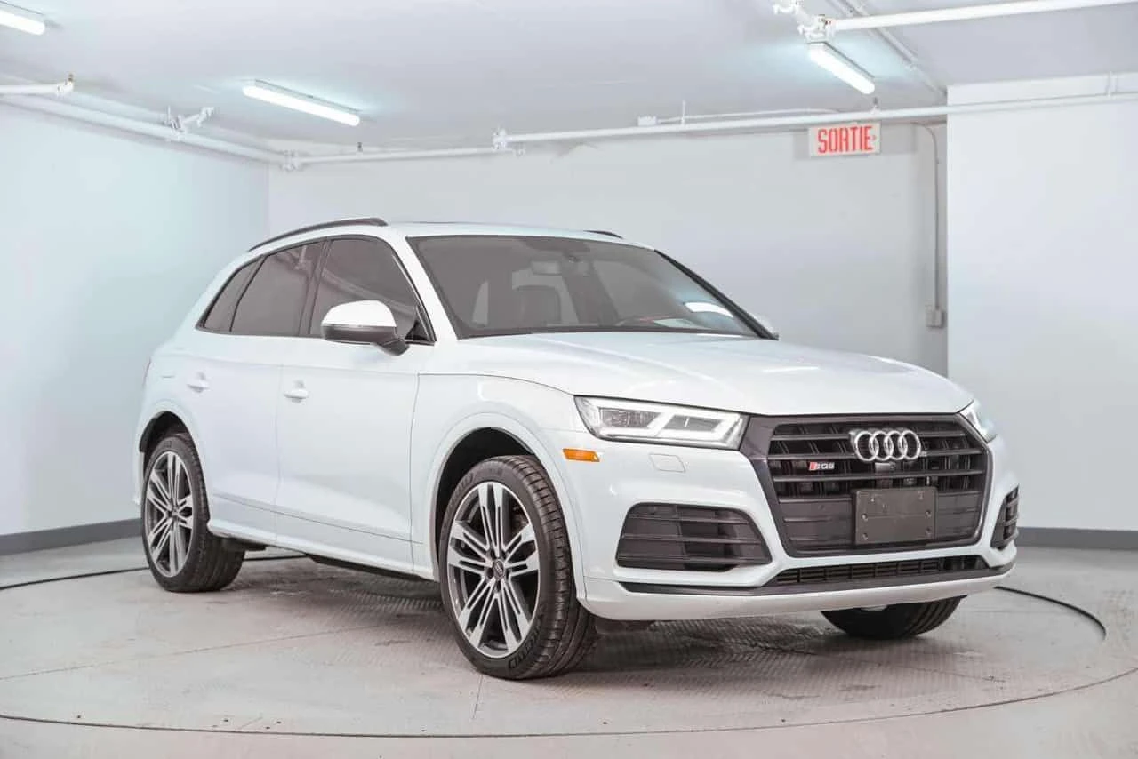 Audi SQ5 * Technik * АВТОКРЕДИТ БЕЗ ПЪРВОНАЧАЛНА ВНОСКА, снимка 3 - Автомобили и джипове - 54693813