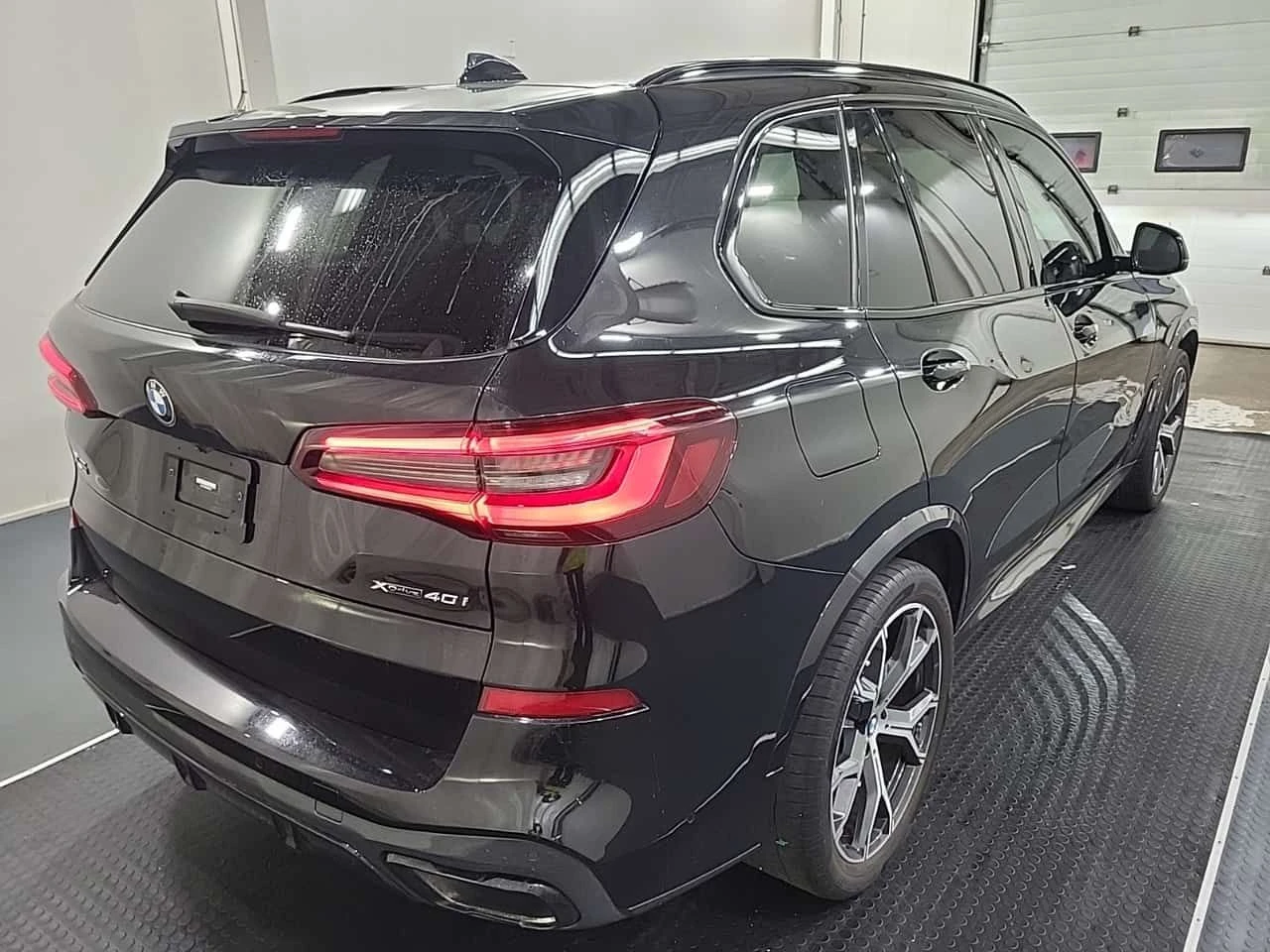 BMW X5 XDRIVE40I | CARFAX | БЕЗ ПЪРВОНАЧАЛНА ВНОСКА, снимка 3 - Автомобили и джипове - 54963682