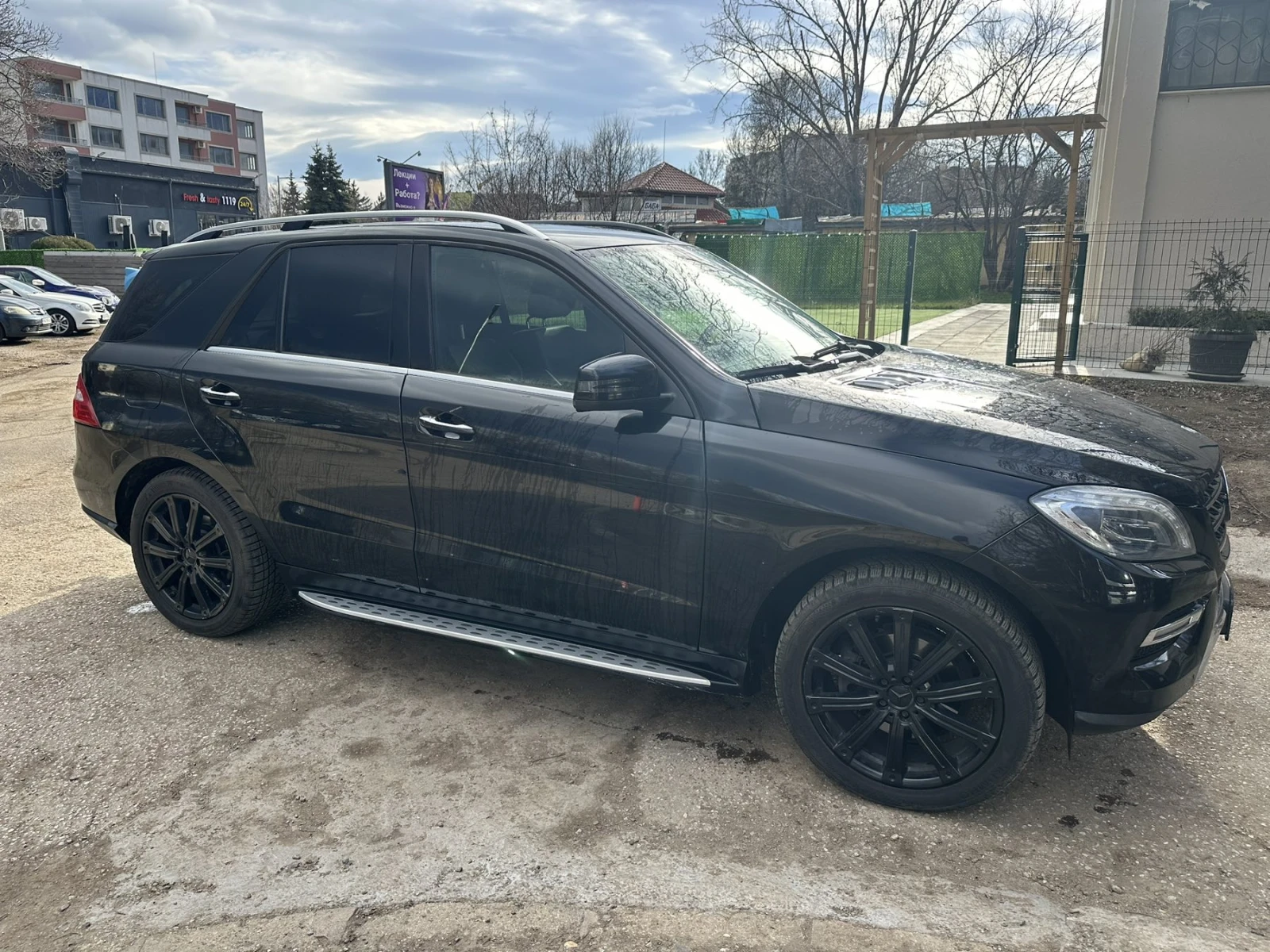 Mercedes-Benz ML 350, снимка 2 - Автомобили и джипове - 55479303