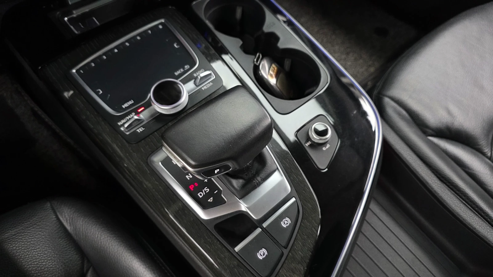 Audi Q7 35 TDI Quattro Comfort, снимка 8 - Автомобили и джипове - 55623907