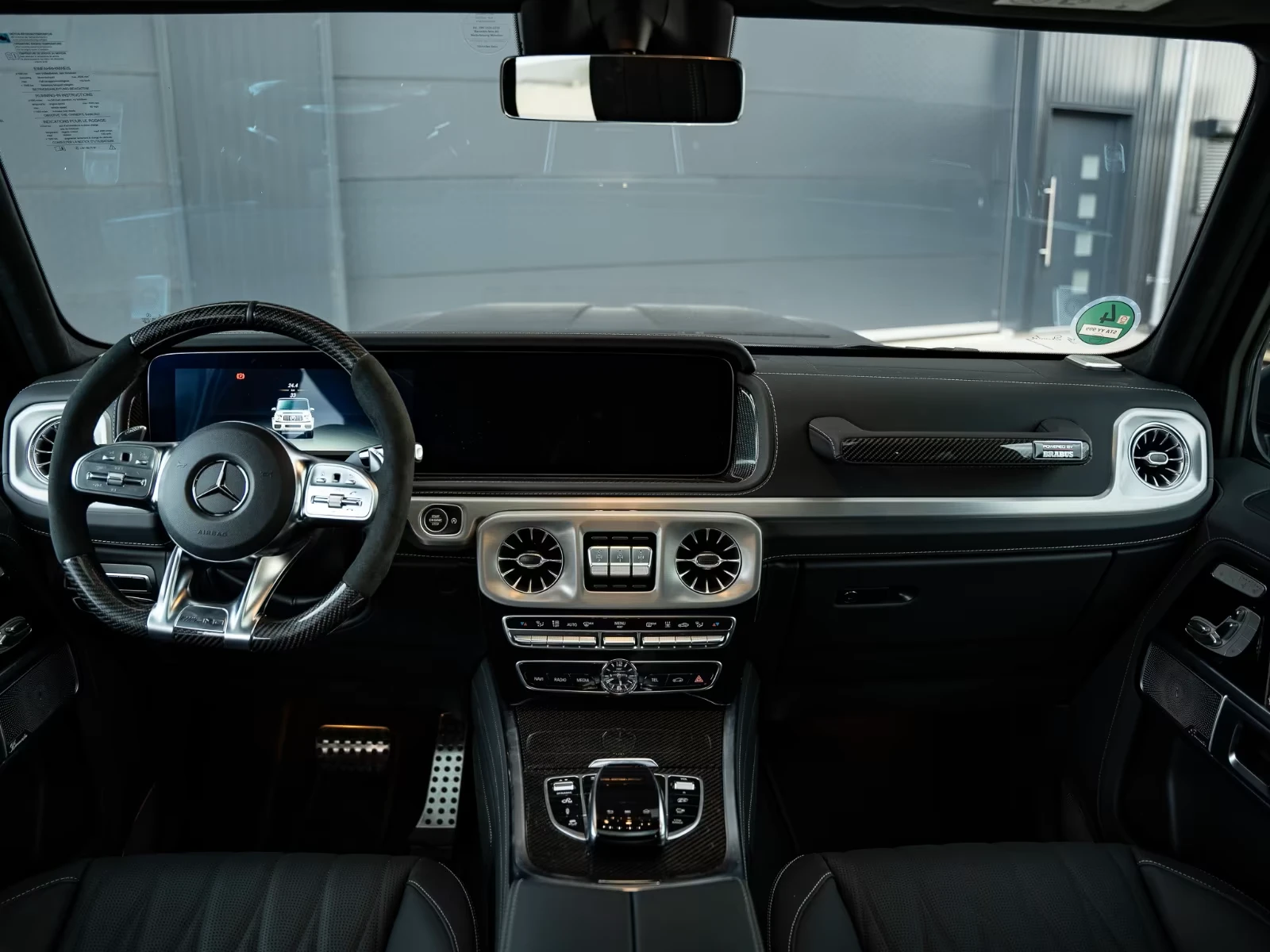 Mercedes-Benz G 63 AMG BRABUS-700* CARBON* TV* BURM* DISTR* 360CAM* MEMOR, снимка 15 - Автомобили и джипове - 55686904