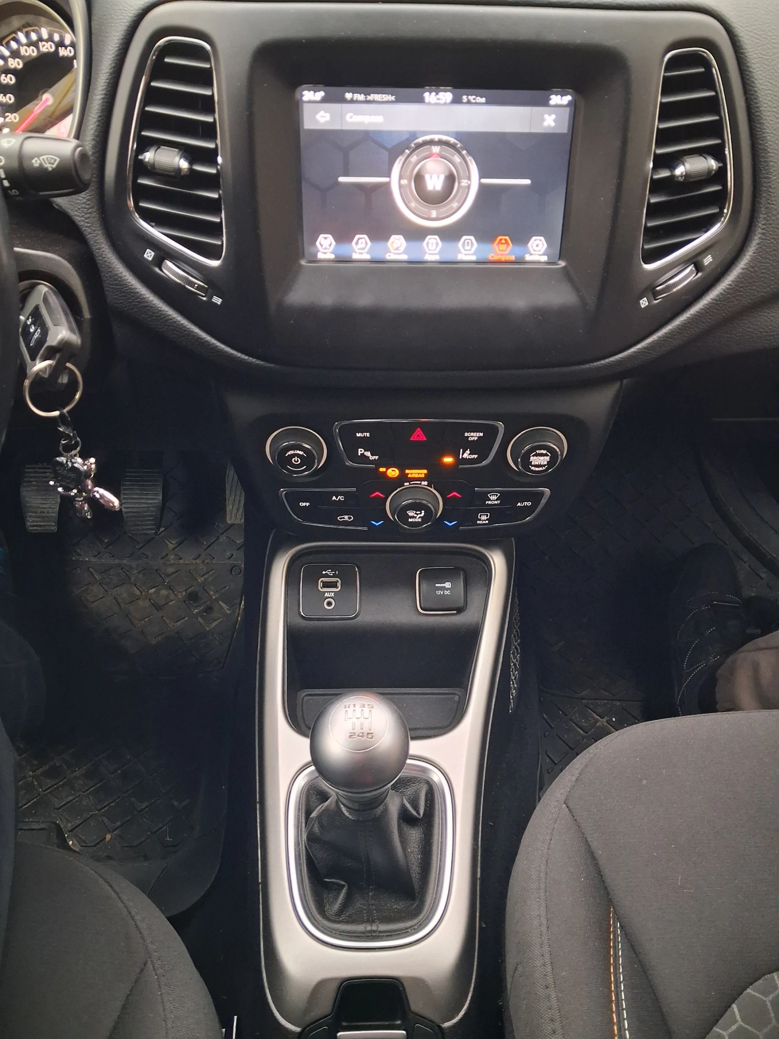 Jeep Compass 1.4 LATITUDE , снимка 12 - Автомобили и джипове - 55786231