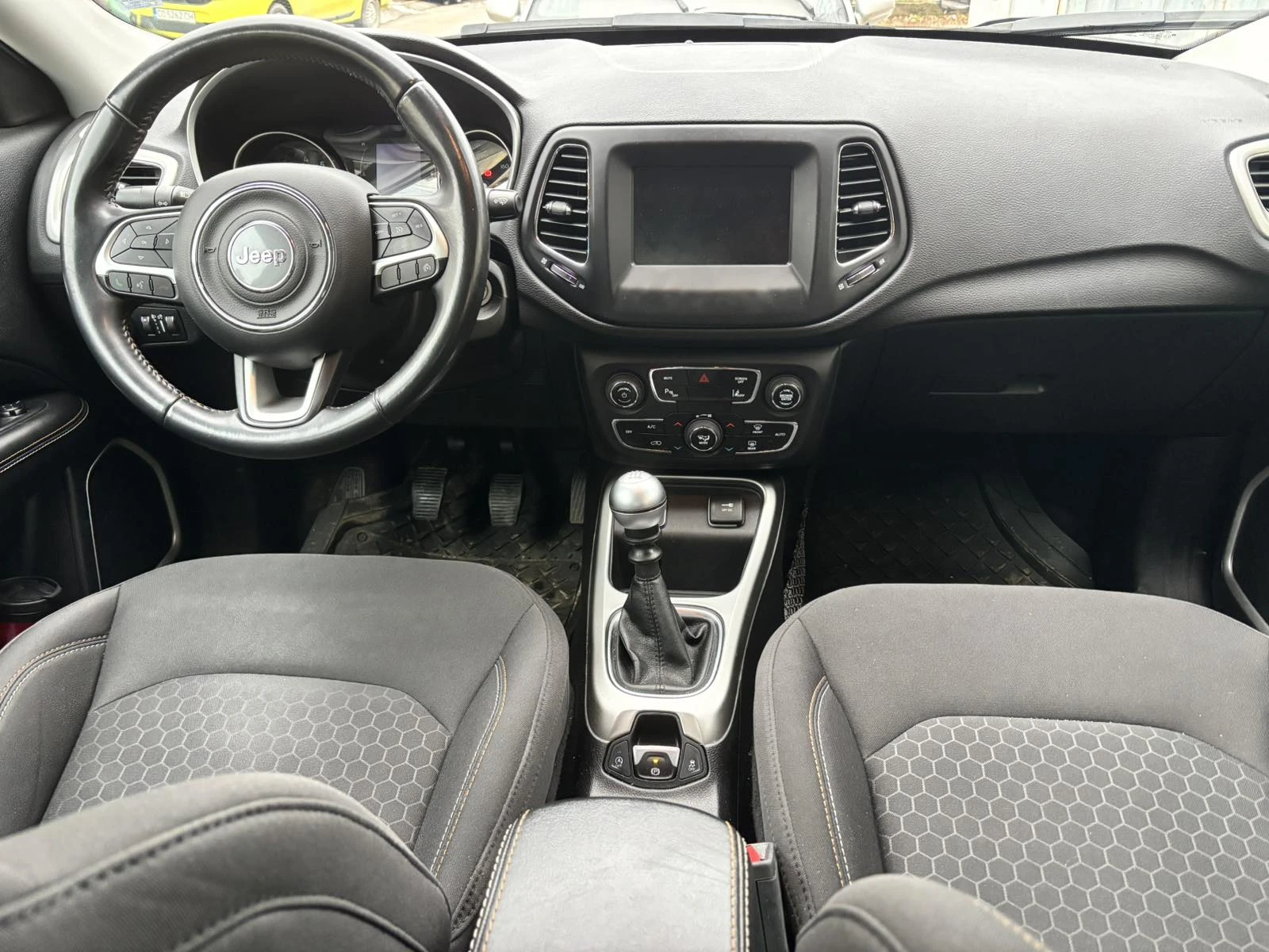 Jeep Compass 1.4 LATITUDE , снимка 9 - Автомобили и джипове - 55786231