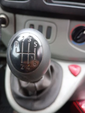 Opel Vivaro | Mobile.bg    9
