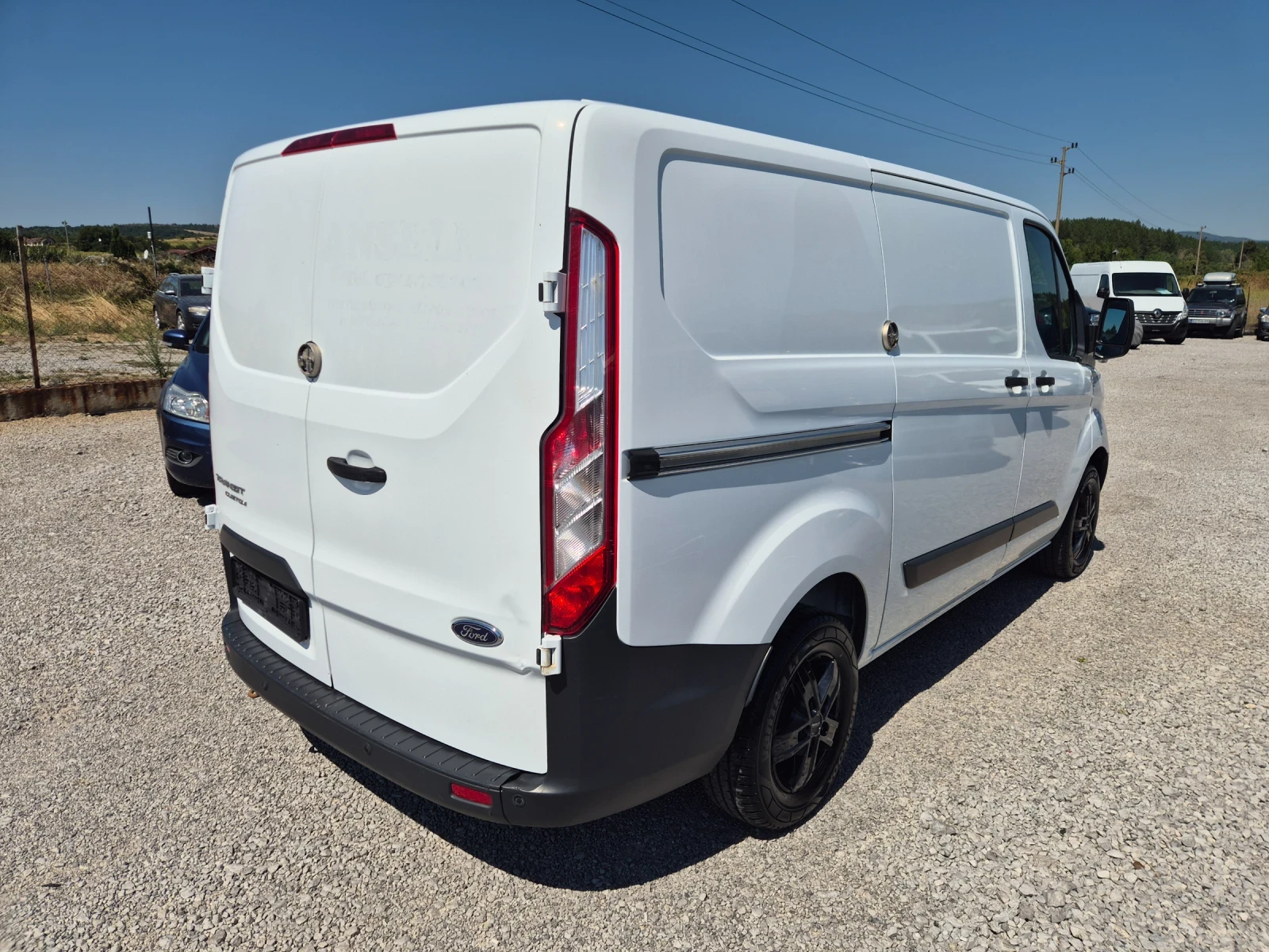 Ford Transit Custom 2.0 TDCI, снимка 4 - Бусове и автобуси - 56358901