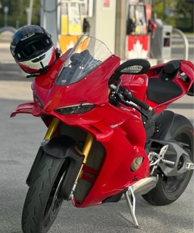 Ducati Panigale * v4s* CARFAX * БЕЗ ПЪРВОНАЧАЛНА ВНОСКА