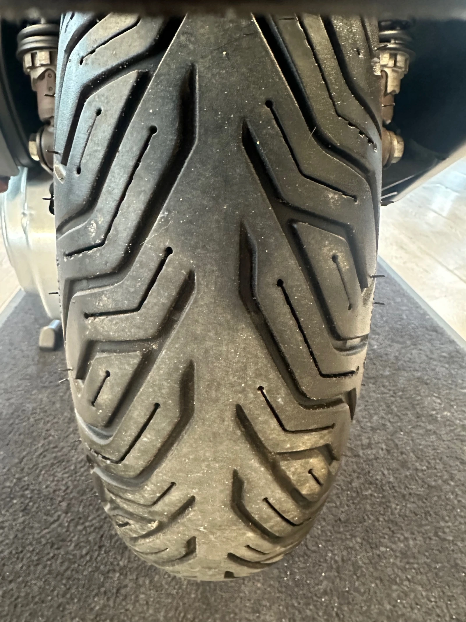 Piaggio Beverly 300i ABS/LED 03.2012�. | Mobile.bg � ����������� 13