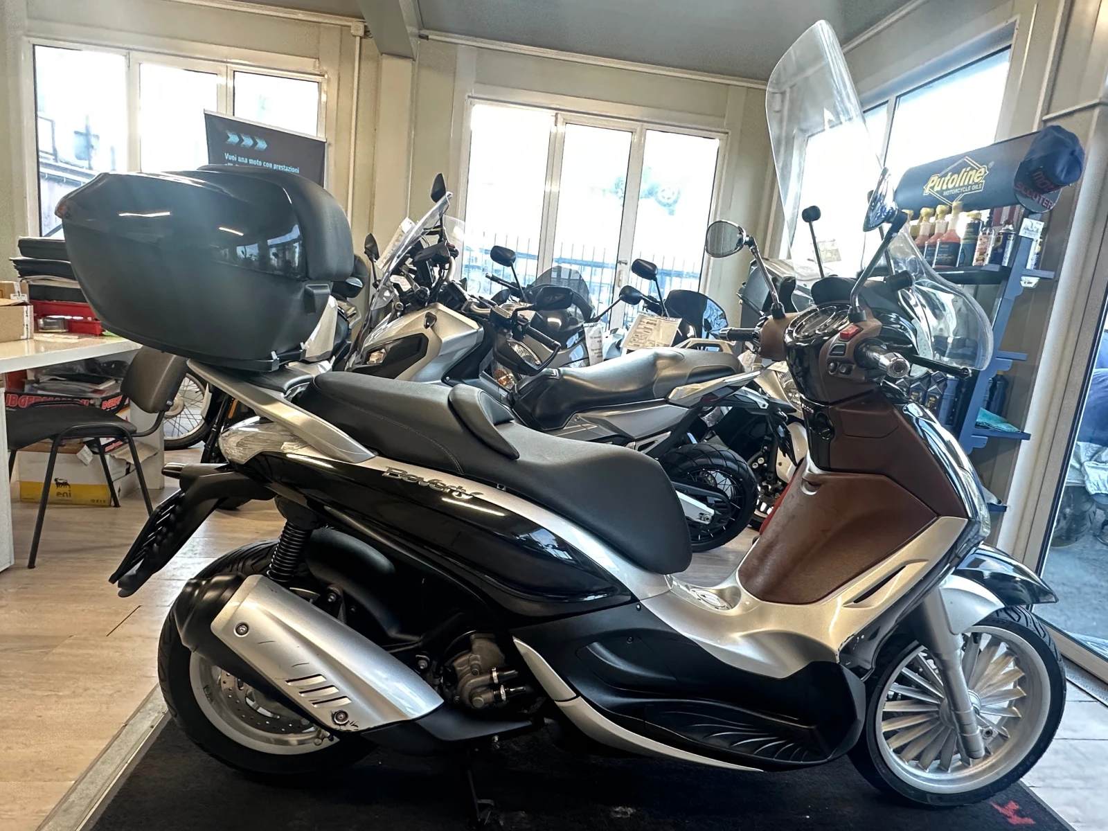 Piaggio Beverly 300i ABS/LED 03.2012�. | Mobile.bg � ����������� 17