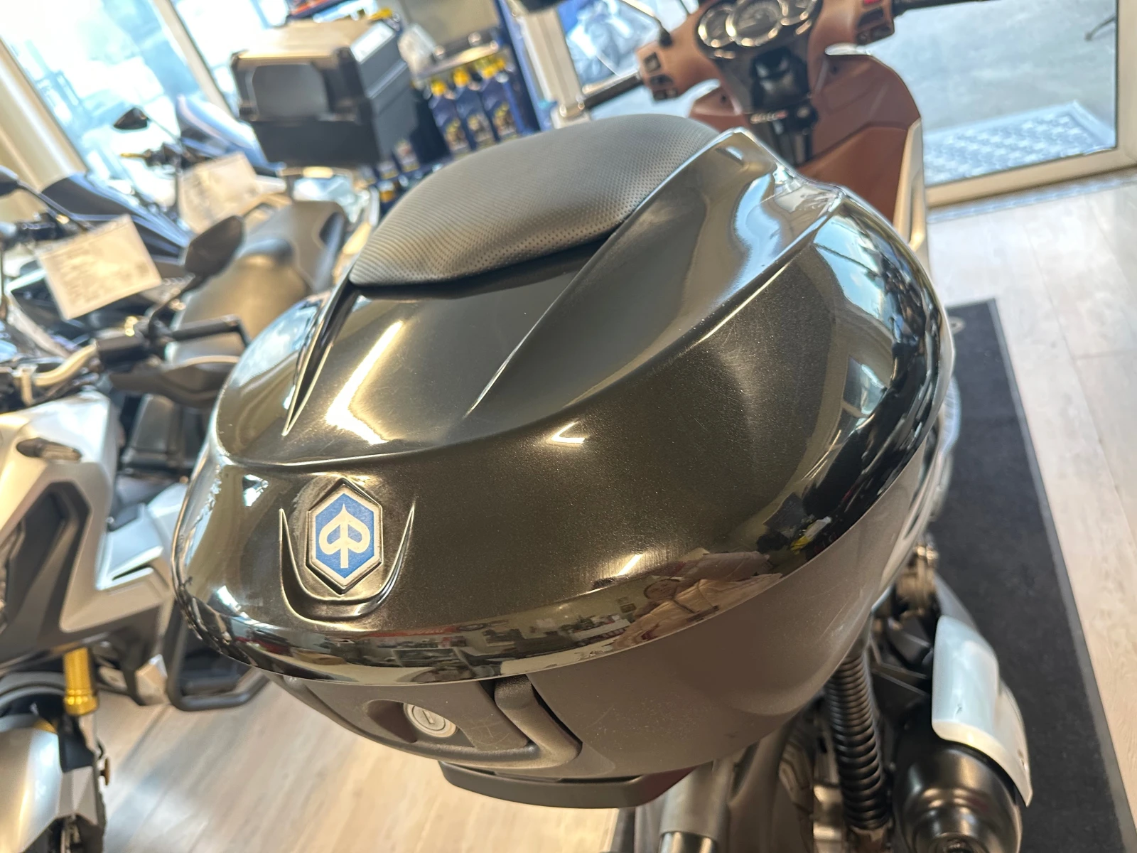 Piaggio Beverly 300i ABS/LED 03.2012г. - изображение 4