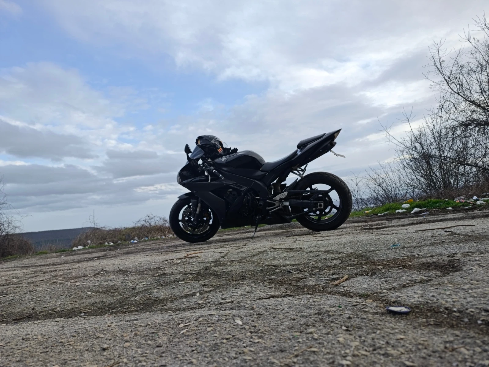 Yamaha YZF-R1