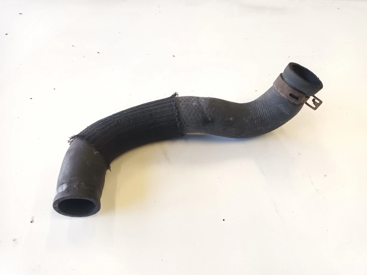 водно съединение (3) Тойота Рав 4 2.2 д кат бл