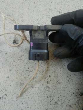 Мап сензор Тойота Аурис 1.6Н