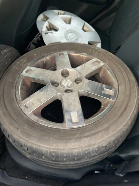 Suzuki Swift 1, 3 на части, снимка 6