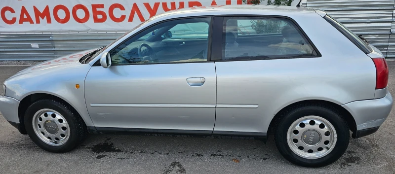 Audi A3 1.8, снимка 3 - Автомобили и джипове - 47657049