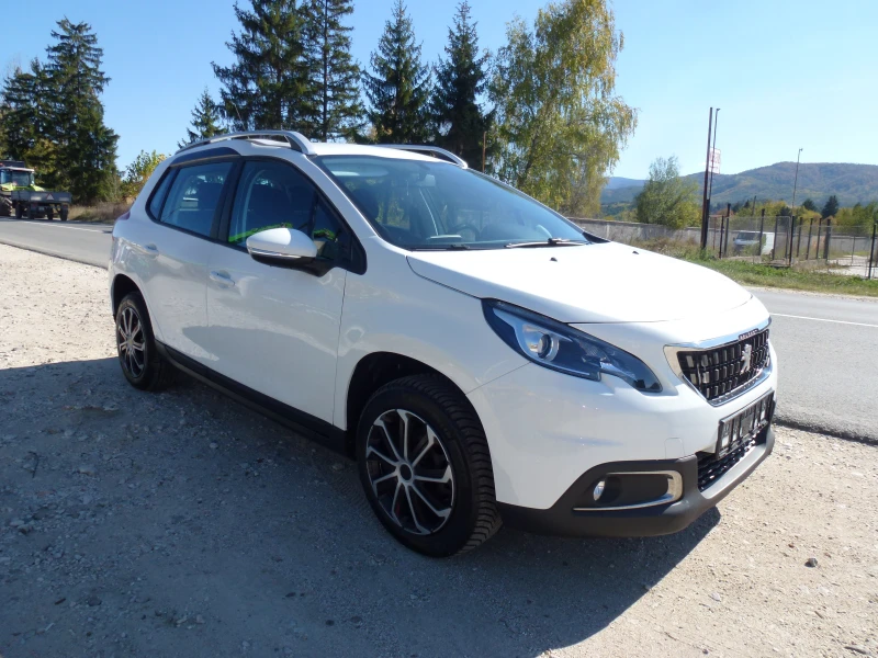 Peugeot 2008, снимка 4 - Автомобили и джипове - 47609322