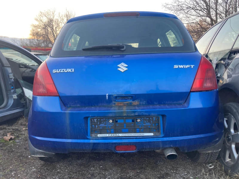 Suzuki Swift 1, 3 на части, снимка 5 - Автомобили и джипове - 48143674