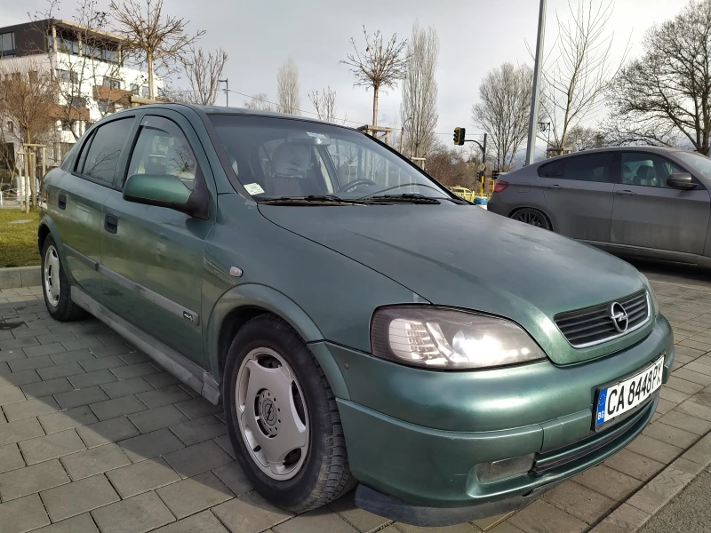 Opel Astra, снимка 1 - Автомобили и джипове - 49291949