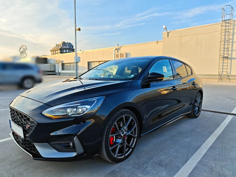 Ford Focus ST MK4 Performance
                

                гр. София
                днес

                                                            44 499 лв 
                        22 751,89 €