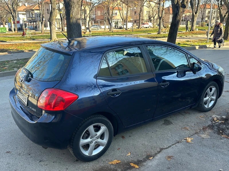 Toyota Auris 1.4 VVT-i, снимка 3 - Автомобили и джипове - 52773672