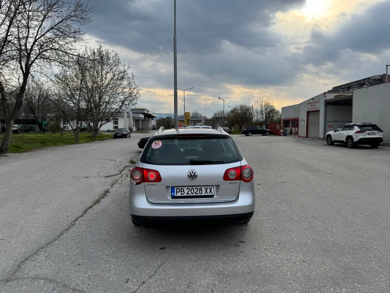 VW Passat, снимка 4 - Автомобили и джипове - 52869564