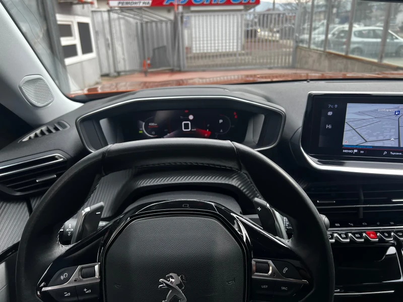 Peugeot 2008 3D cockpit AUTOMAT KOJA FULL, снимка 9 - Автомобили и джипове - 53222058