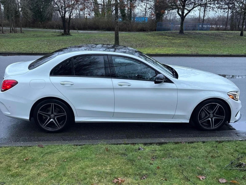 Mercedes-Benz C 300 * CARFAX * ПОДГРЕВИ* ШИБИДАХ, снимка 3 - Автомобили и джипове - 53364790