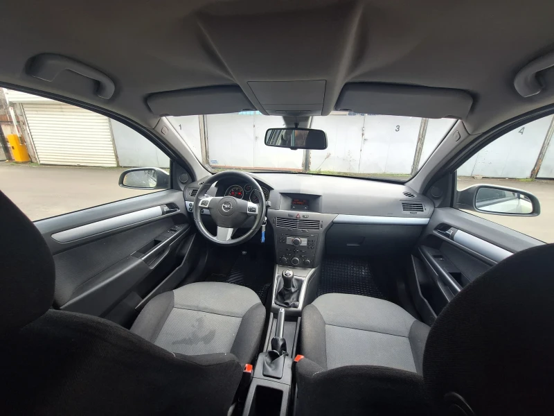 Opel Astra H, снимка 8 - Автомобили и джипове - 53406626