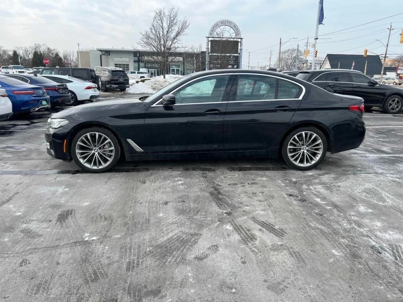 BMW 530 * 530i xDrive * ТОП* ДИГИТАЛНО ТАБЛО* ОБДУХВАНЕ* , снимка 2 - Автомобили и джипове - 53436274