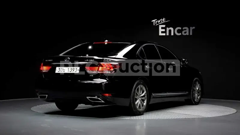 Lexus LS 460 Крайна цена!Възможност за проверка!Лизинг!, снимка 2 - Автомобили и джипове - 54489488