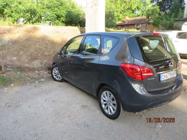 Opel Meriva, снимка 9 - Автомобили и джипове - 54966665