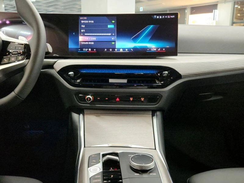 BMW 320 320I, снимка 16 - Автомобили и джипове - 55963451