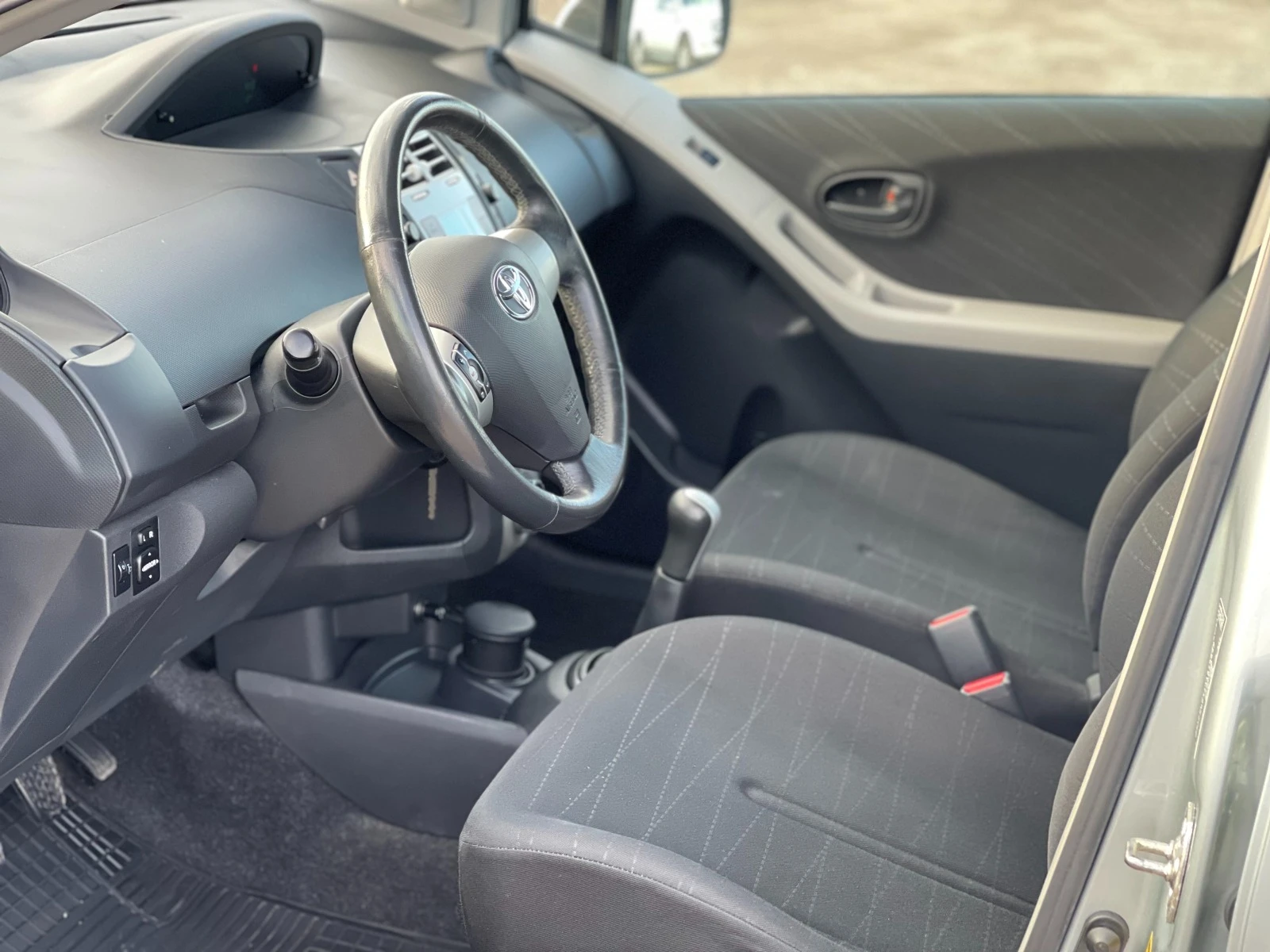Toyota Yaris 1.0 VVT-i | Mobile.bg — изображение 13
