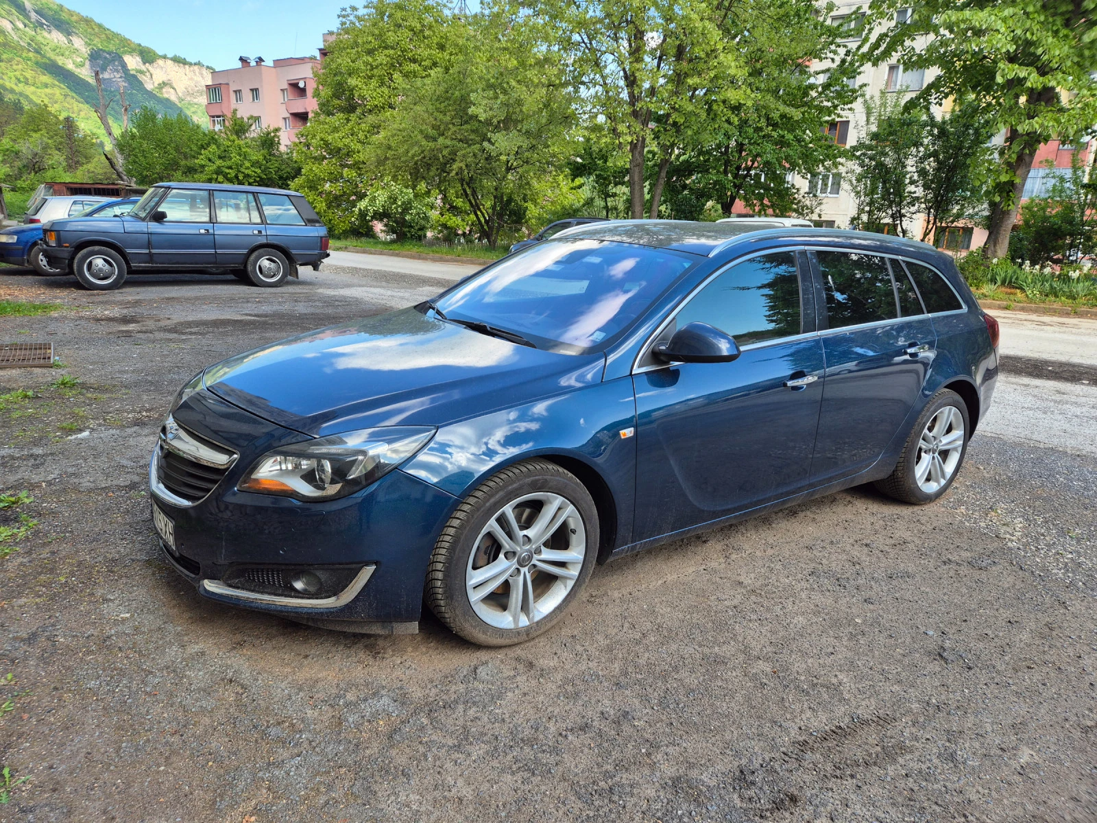 Opel Insignia  2.0 CDTI Bi turbo 4x4 - изображение 4