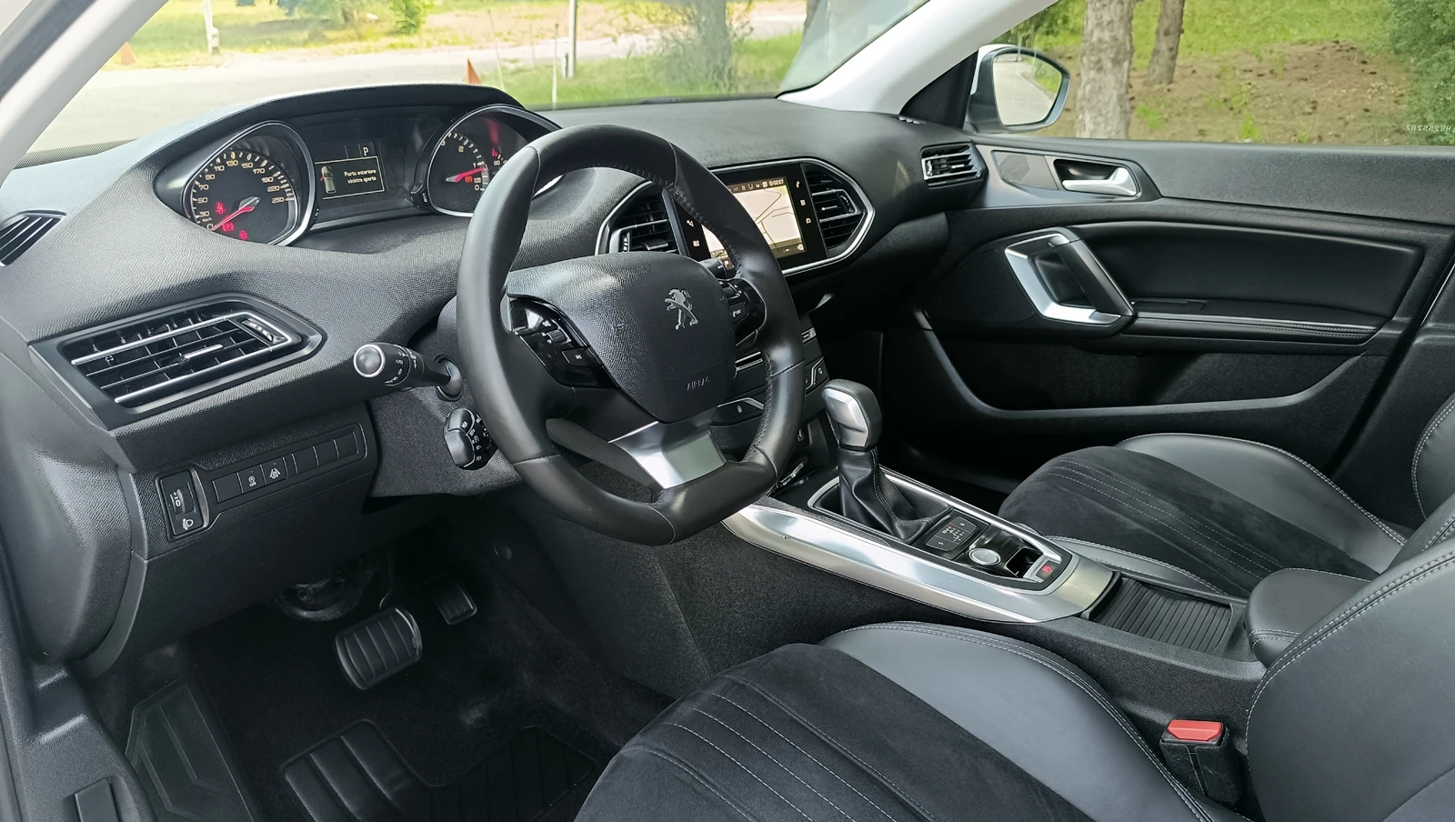 Peugeot 308 1.6HDI Aut. Facelift - изображение 10