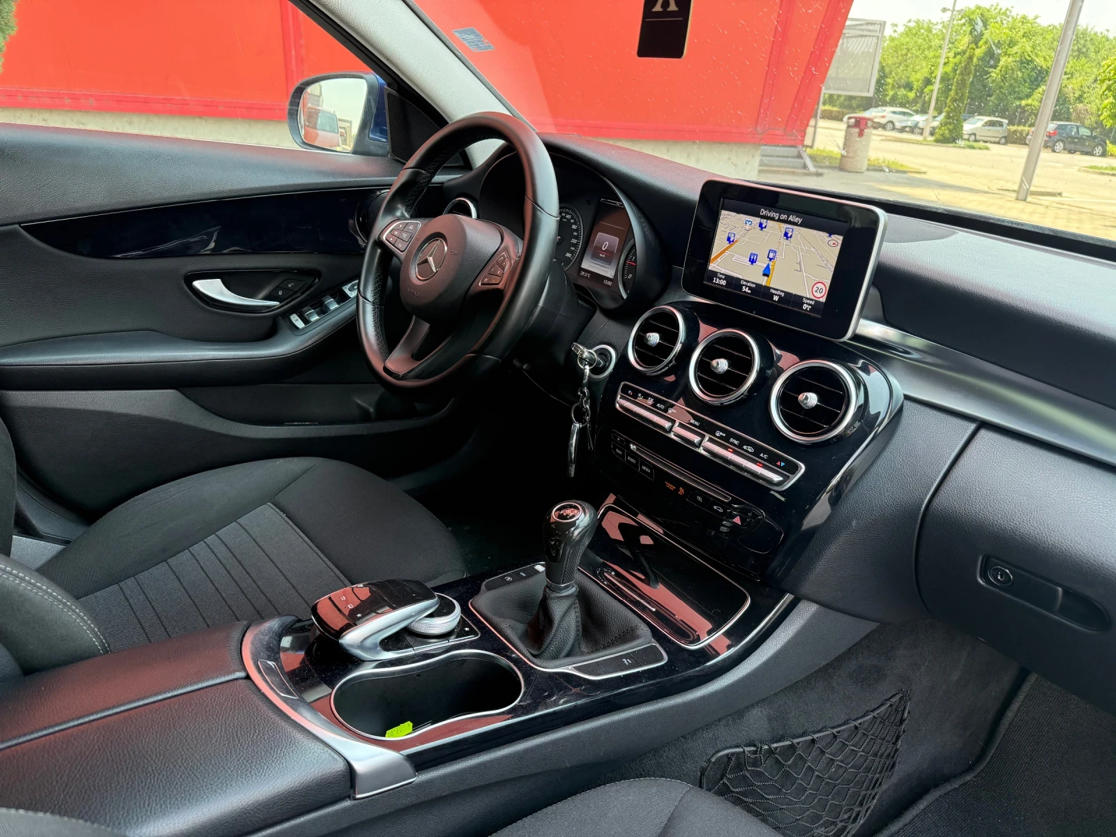 Mercedes-Benz C 220 LED* 2.2CDI* РЪЧКА* УНИкаТ - изображение 9