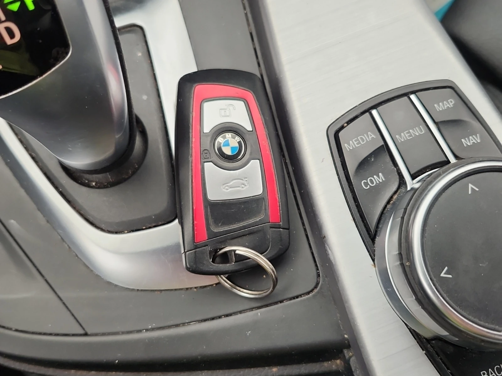 BMW 330 * 330I XDRIVE* * АВТОКРЕДИТ* * ЦЕНА ДО БЪЛГАРИЯ*  - изображение 8