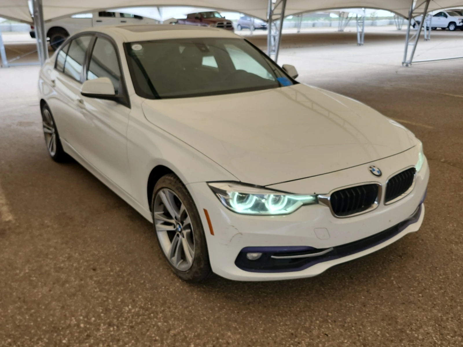 BMW 330 * 330I XDRIVE* * АВТОКРЕДИТ* * ЦЕНА ДО БЪЛГАРИЯ*  - изображение 2