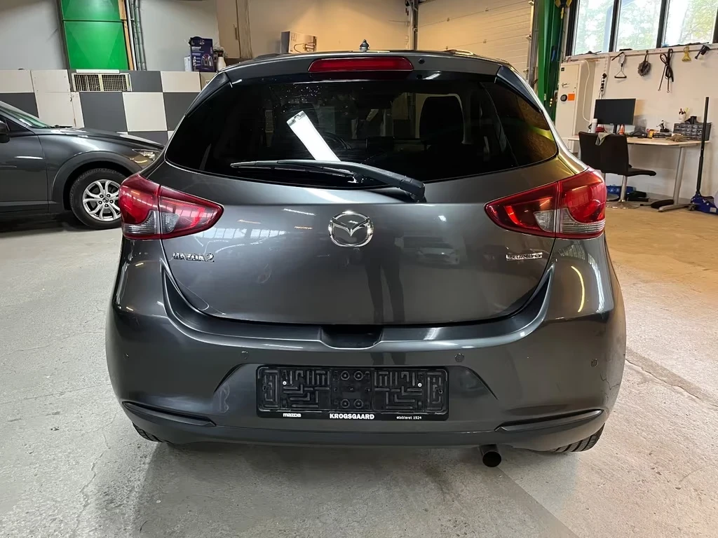 Mazda 2 1.5  Lim. Kizoku - изображение 5