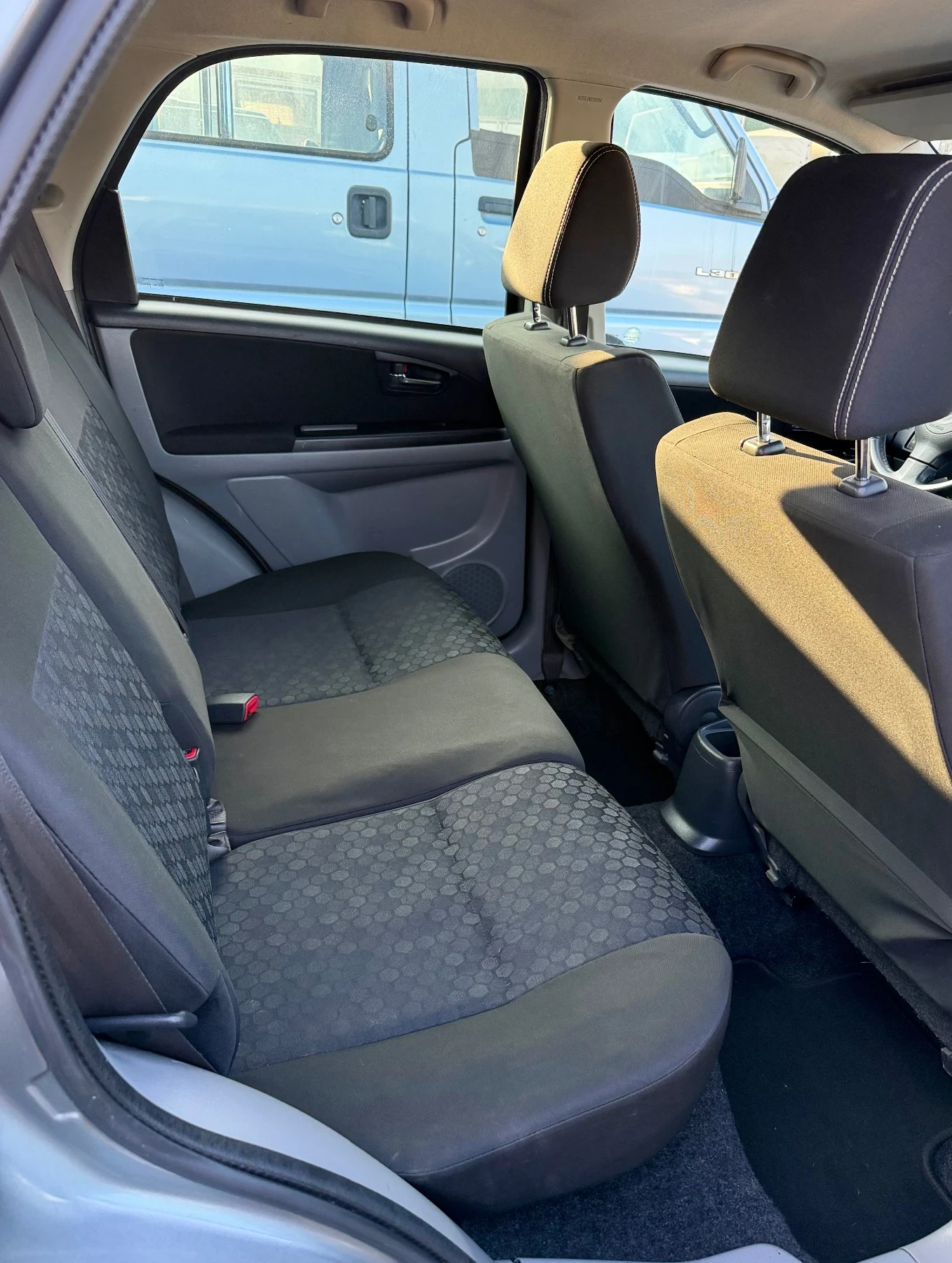 Suzuki SX4 1.6i 4x4 120�.�. | Mobile.bg � ����������� 11