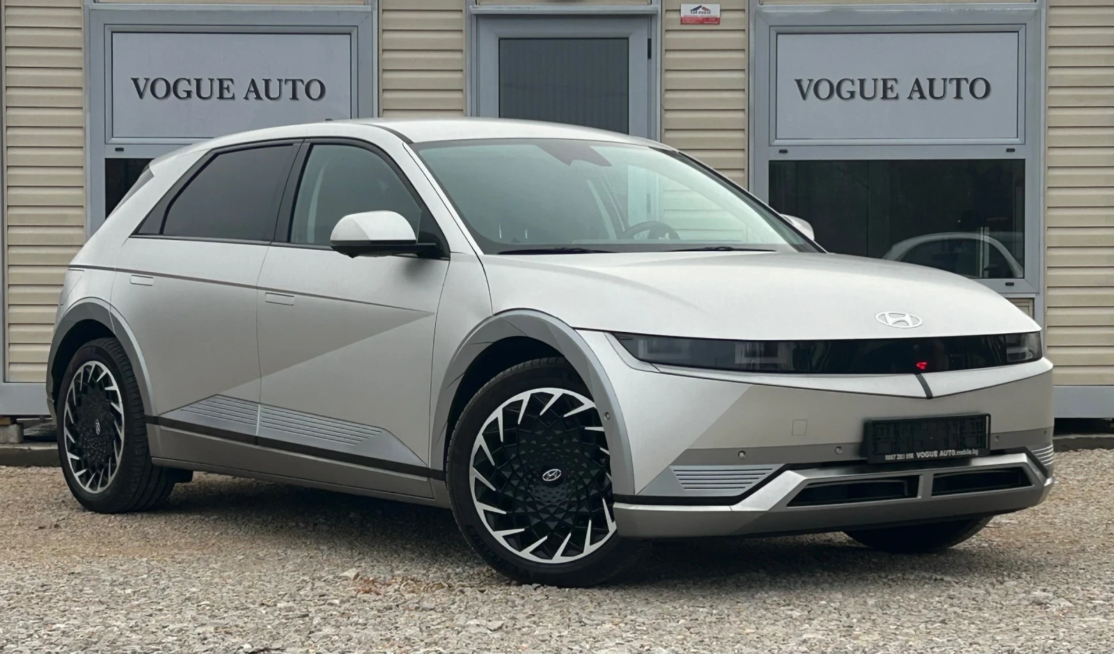 Hyundai Ioniq 5 * UNIQ* SOH100%* 72.6KW* 306H.P.* AWD* ГАРАНЦИЯ - изображение 3