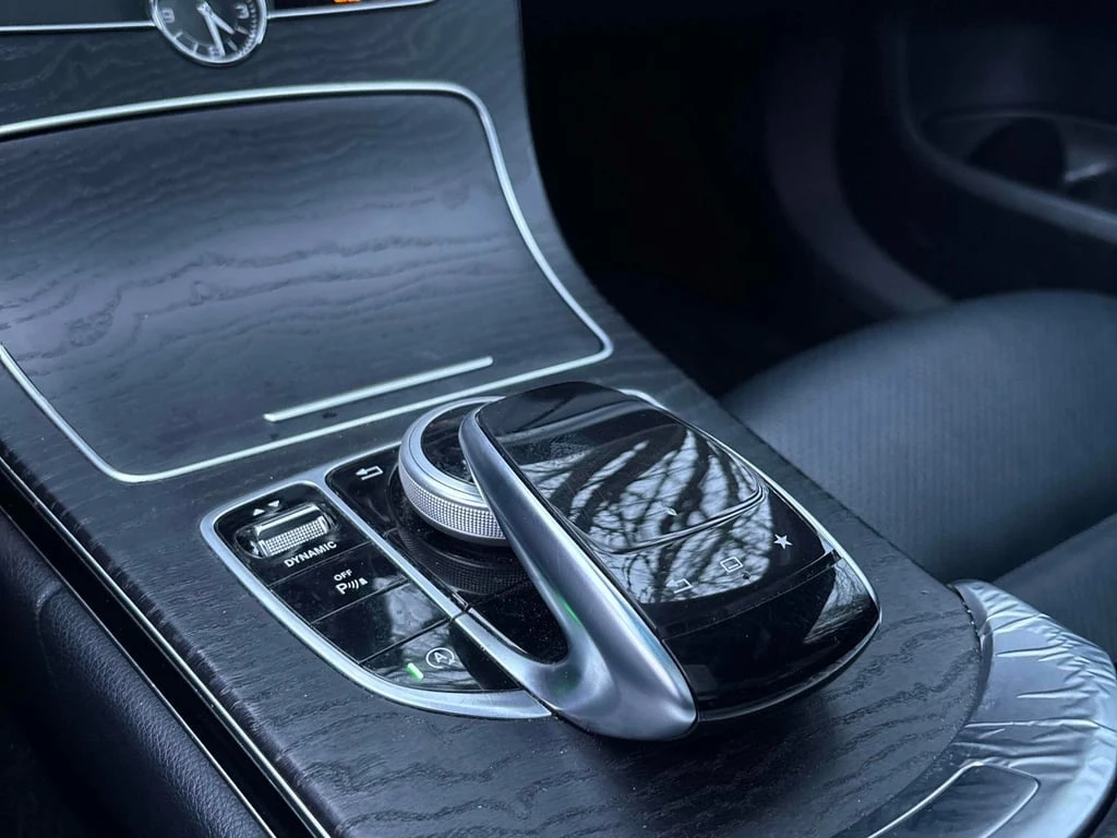 Mercedes-Benz C 300 * CARFAX * ��������* ������� | Mobile.bg � ����������� 8