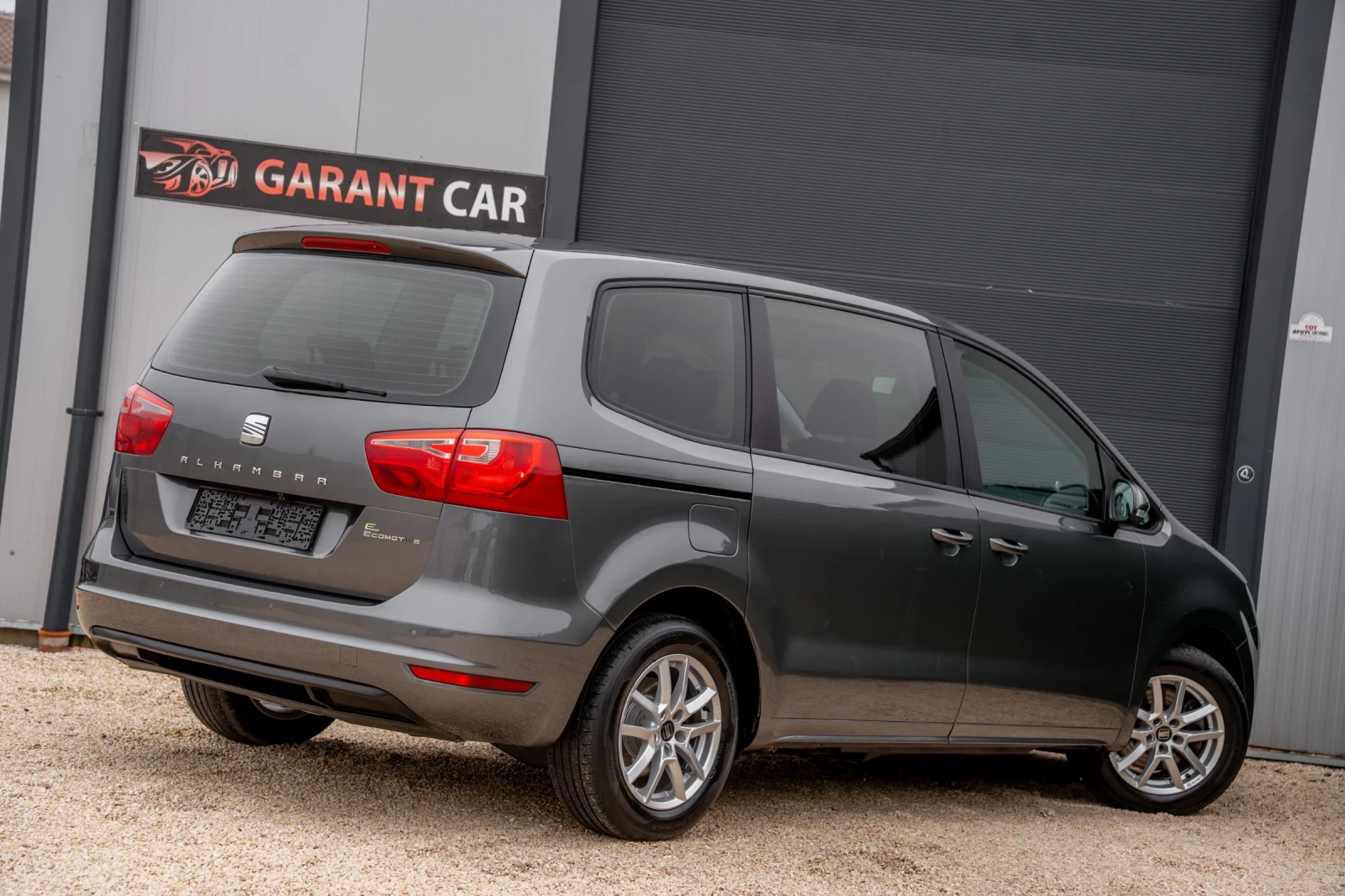 Seat Alhambra 7места 6ск , снимка 7 - Автомобили и джипове - 54020357