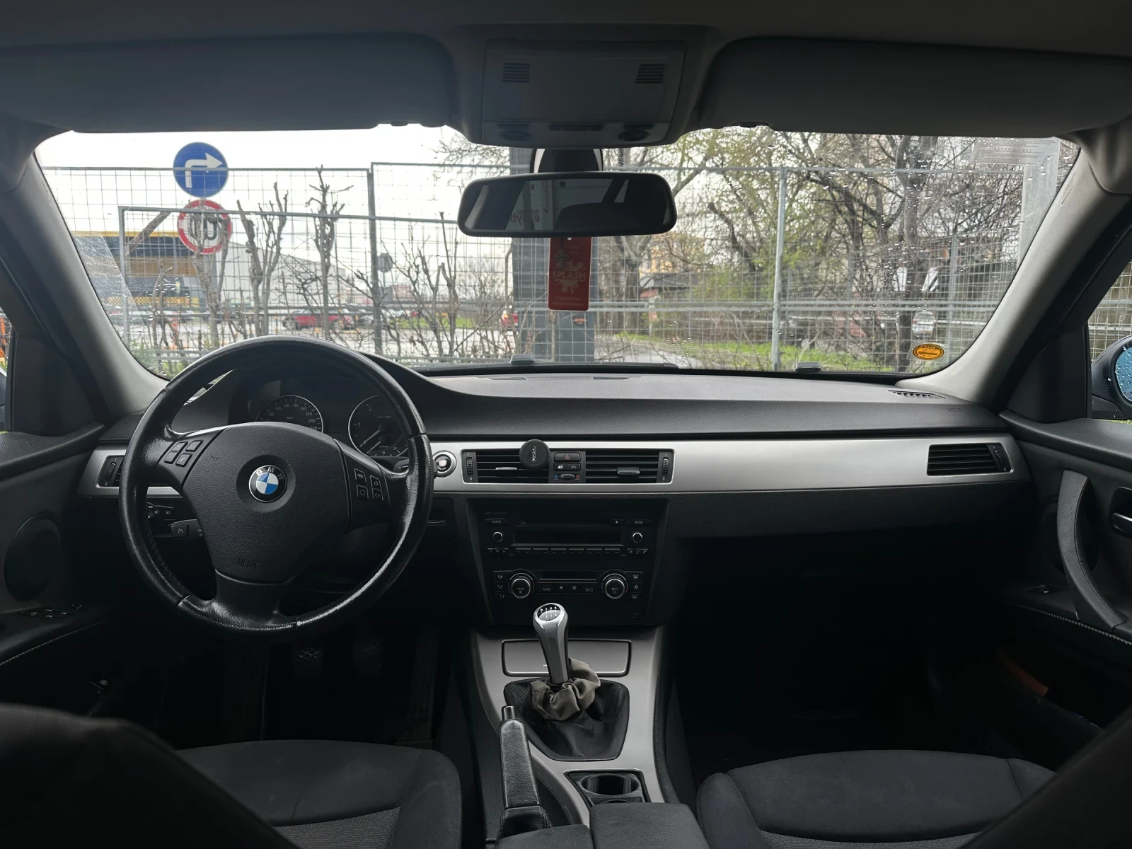 BMW 320 2.0d, снимка 12 - Автомобили и джипове - 54072676