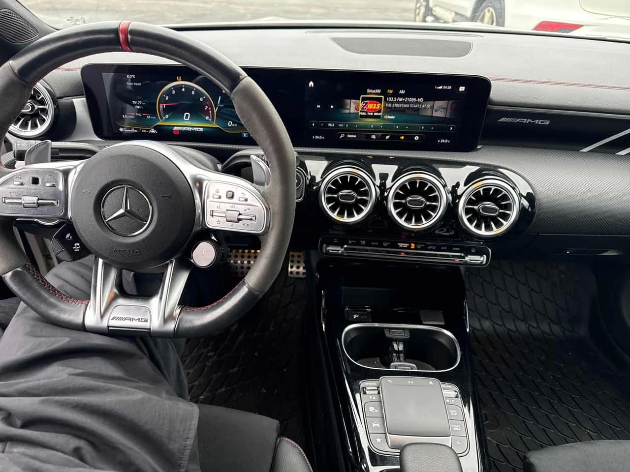 Mercedes-Benz CLA 350 AMG * ДИСТРОНИК * ПОДГРЕВ * ПАМЕТ, снимка 9 - Автомобили и джипове - 54094445