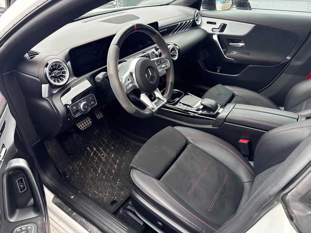 Mercedes-Benz CLA 350 AMG * ДИСТРОНИК * ПОДГРЕВ * ПАМЕТ, снимка 5 - Автомобили и джипове - 54094445