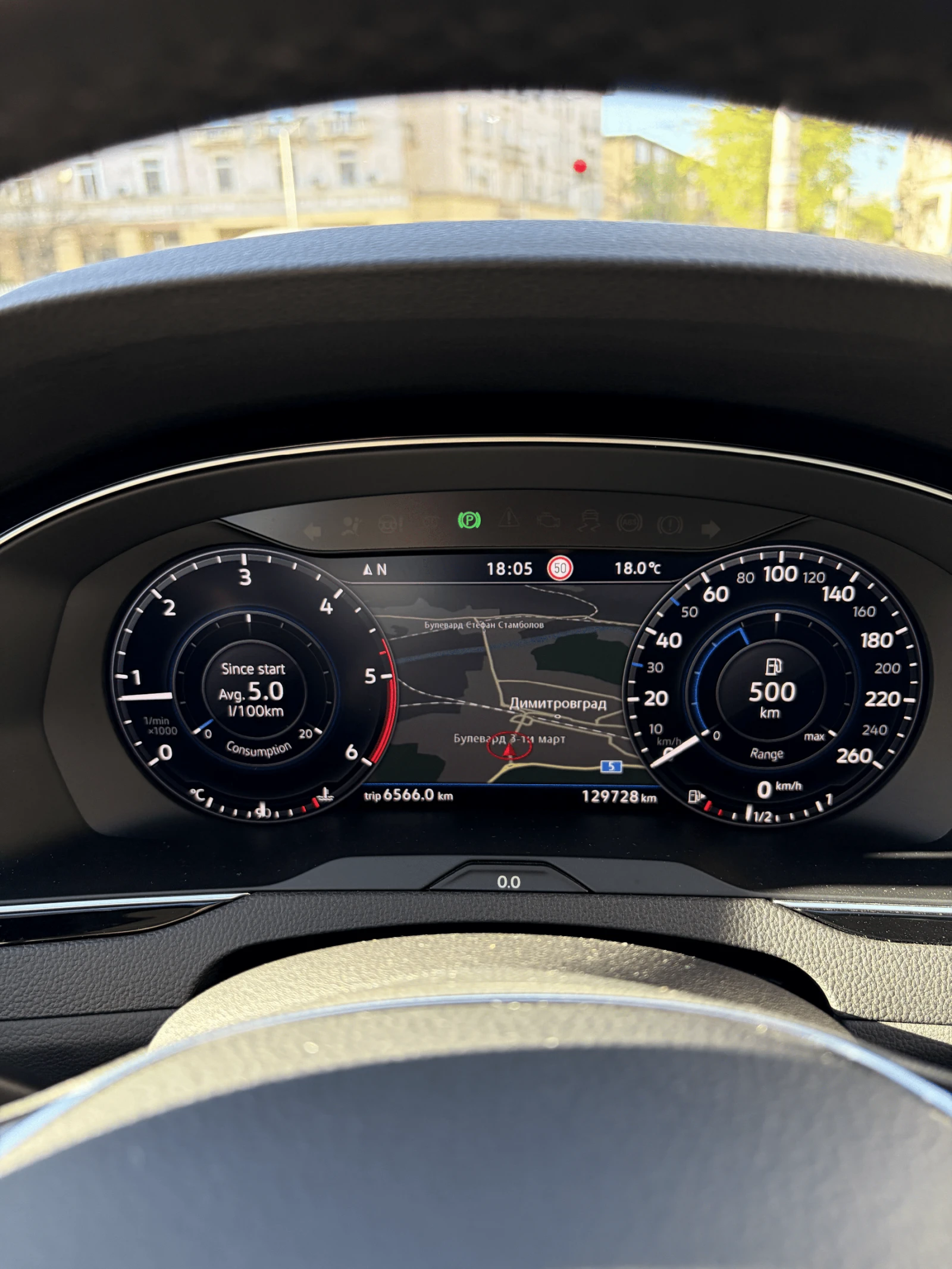 VW Passat 2.0 TDI* 190HP* VIRTUAL COCKPIT* DISTRONIC* 360, снимка 6 - Автомобили и джипове - 54145753