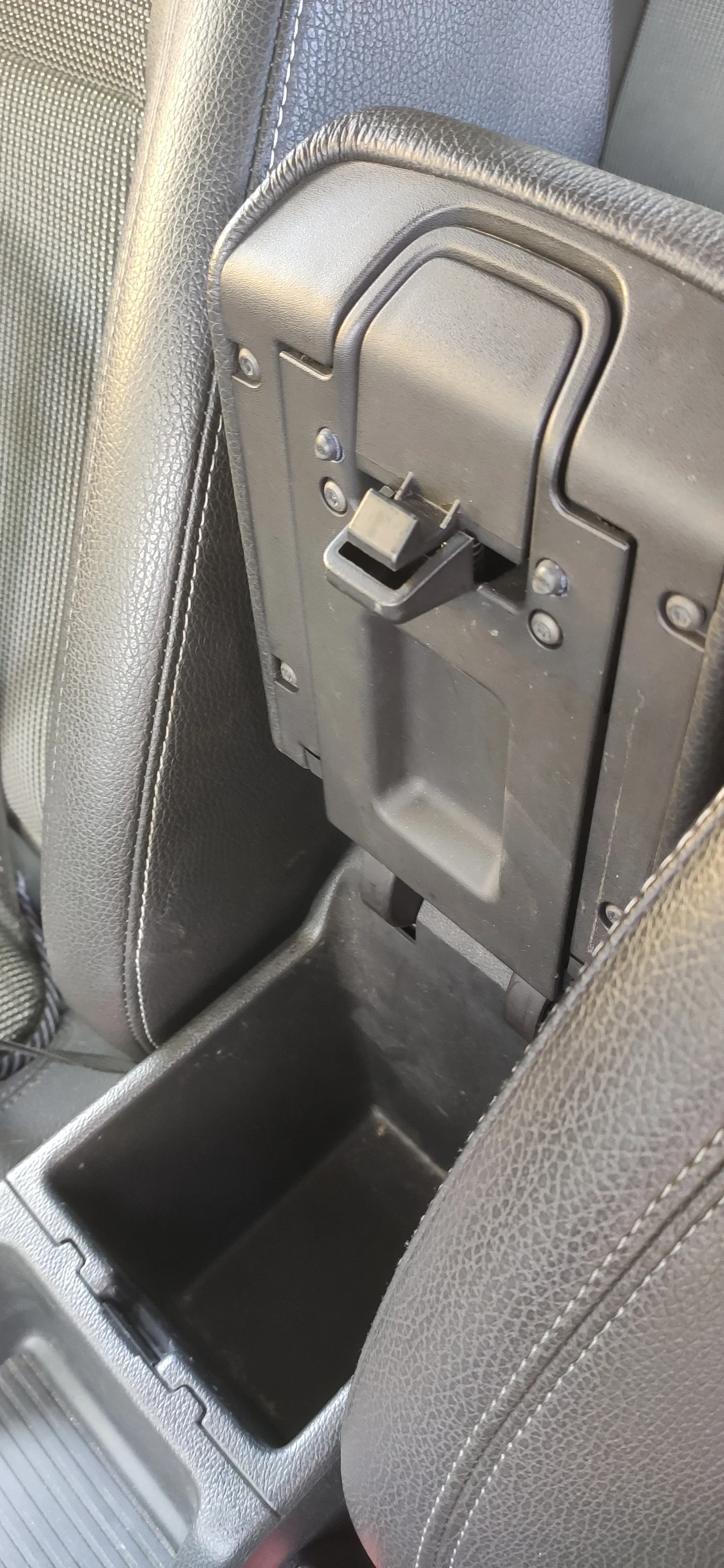 Opel Astra 1.7 cdti, снимка 16 - Автомобили и джипове - 54484964