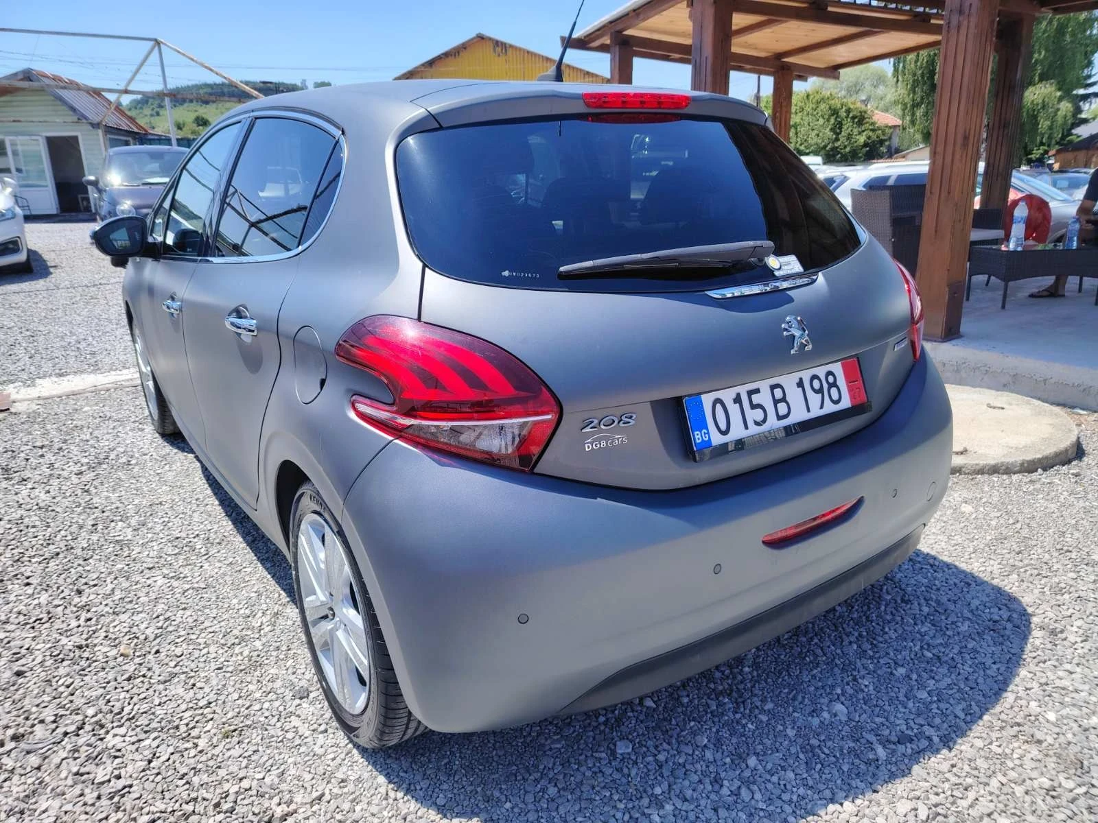 Peugeot 208 1.2 Style, снимка 3 - Автомобили и джипове - 54805299