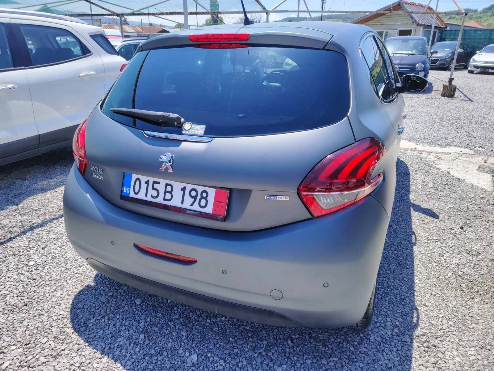 Peugeot 208 1.2 Style, снимка 4 - Автомобили и джипове - 54805299