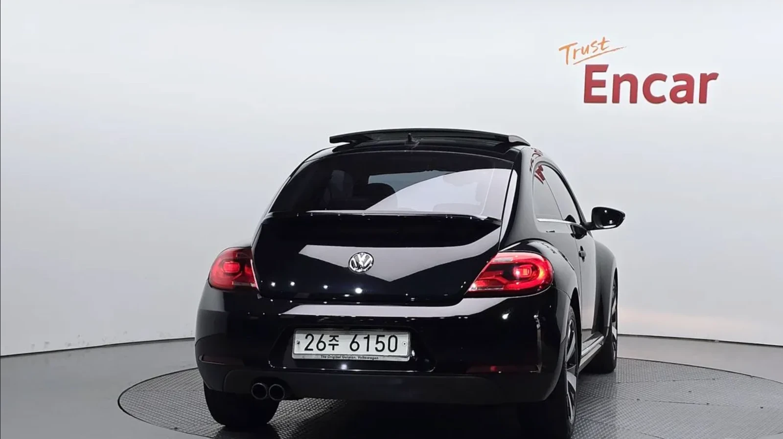 VW Beetle 2.0 TDI / PREMIUM 3ТА ГЕНЕРАЦИЯ, снимка 4 - Автомобили и джипове - 55059988